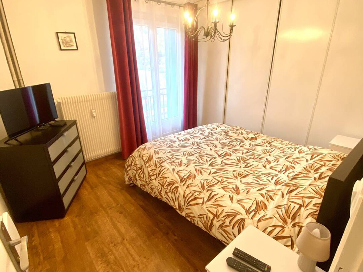 F3 moderne à Amélie-les-Bains, 150 m du centre - Photo 7