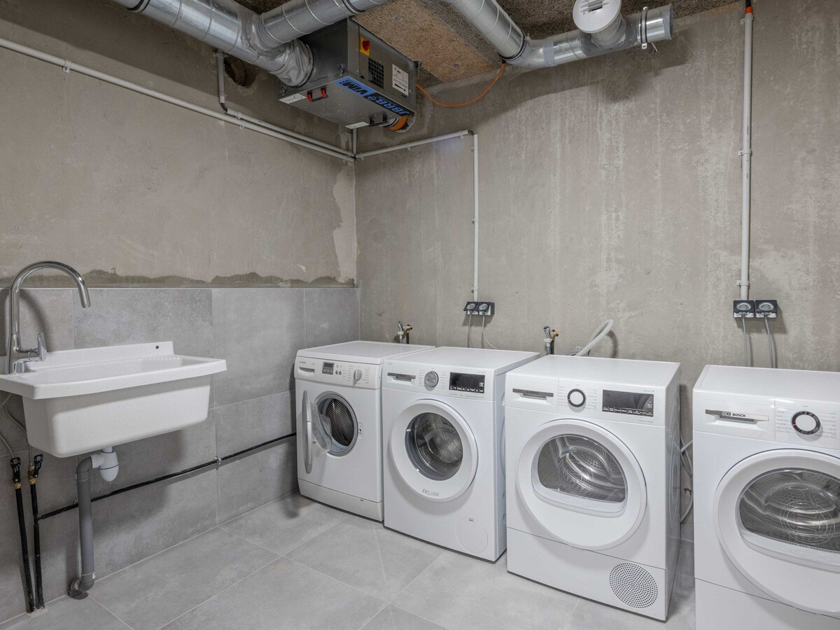 Appartement 5 chambres au pied des pistes Pleney, parking - Photo 20