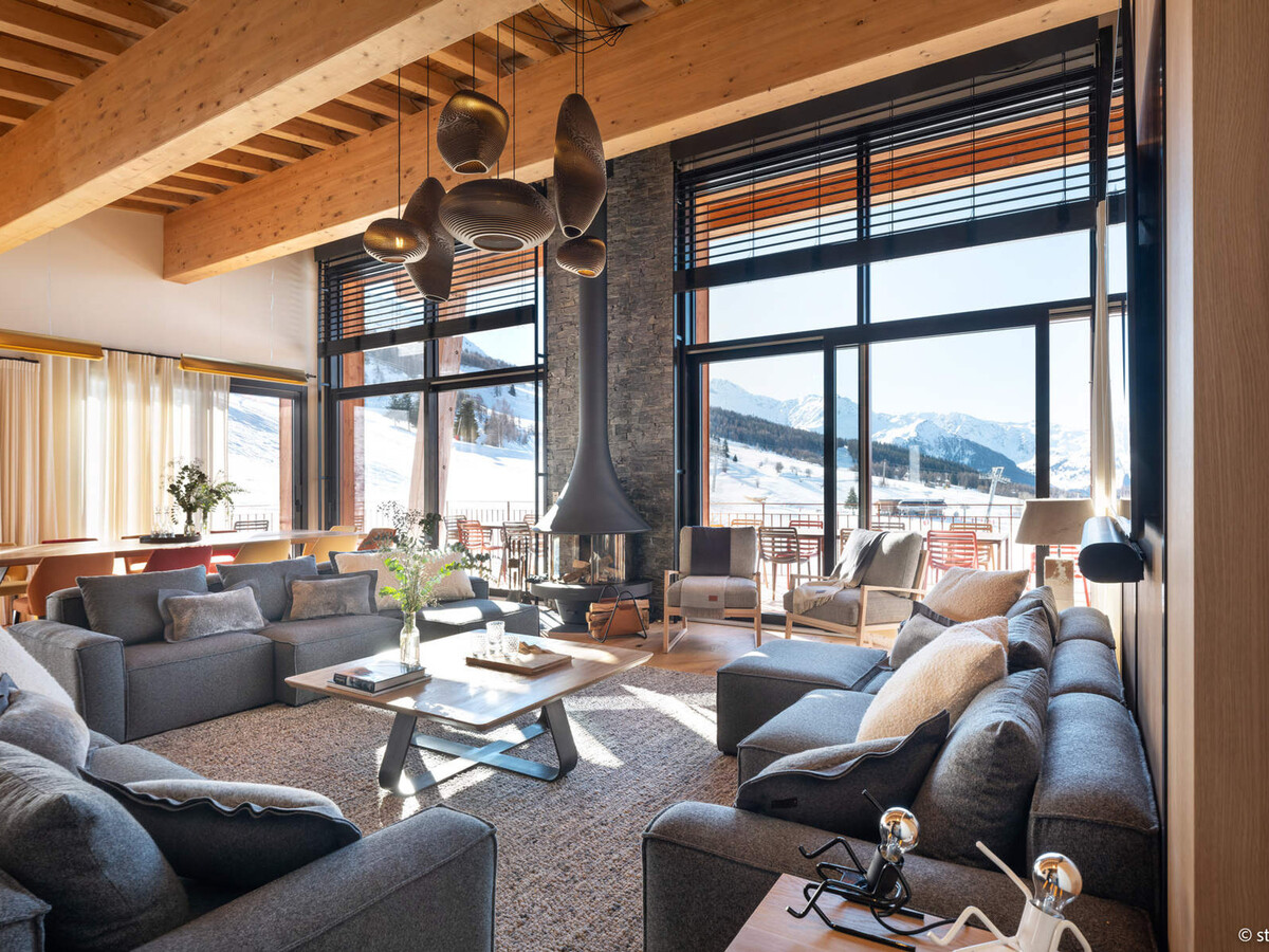 Chalet 395m² Arc 1800 : piscine chauffée, sauna et 7 chambres - Photo 2