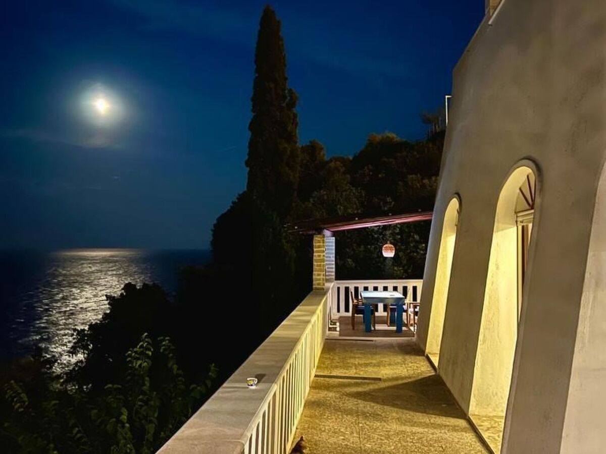 Villa bord de mer avec piscine privée à Marina Serra - Photo 14