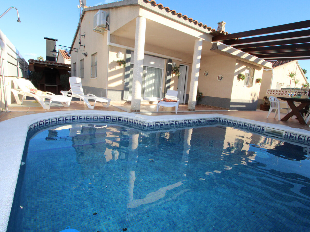 Maison 7 pers. piscine privée, près de la mer à Deltabre - Photo 1
