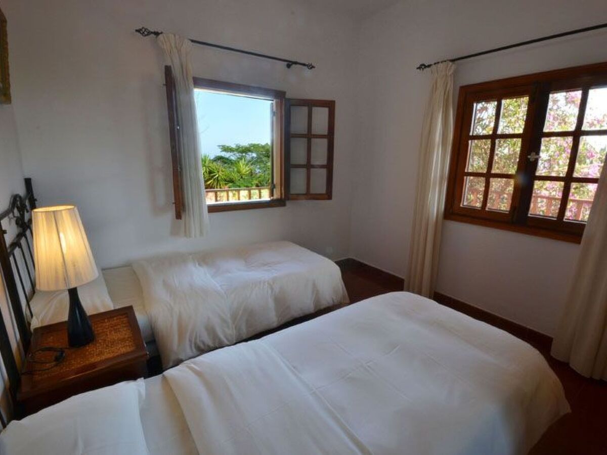 Villa coloniale 5 chambres avec piscine, Moya - Photo 18