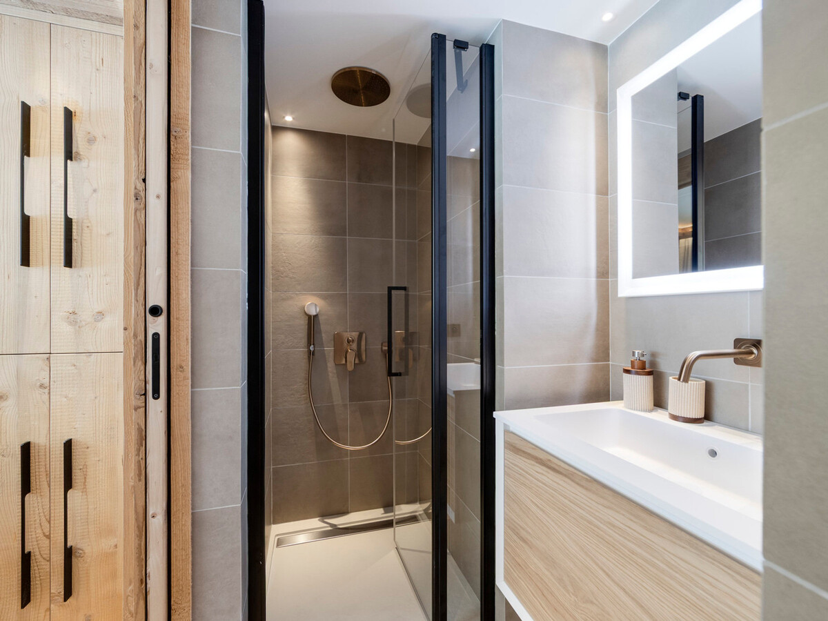 Duplex 101m² à Val-d'Isère, 3 chambres, parking couvert - Photo 5