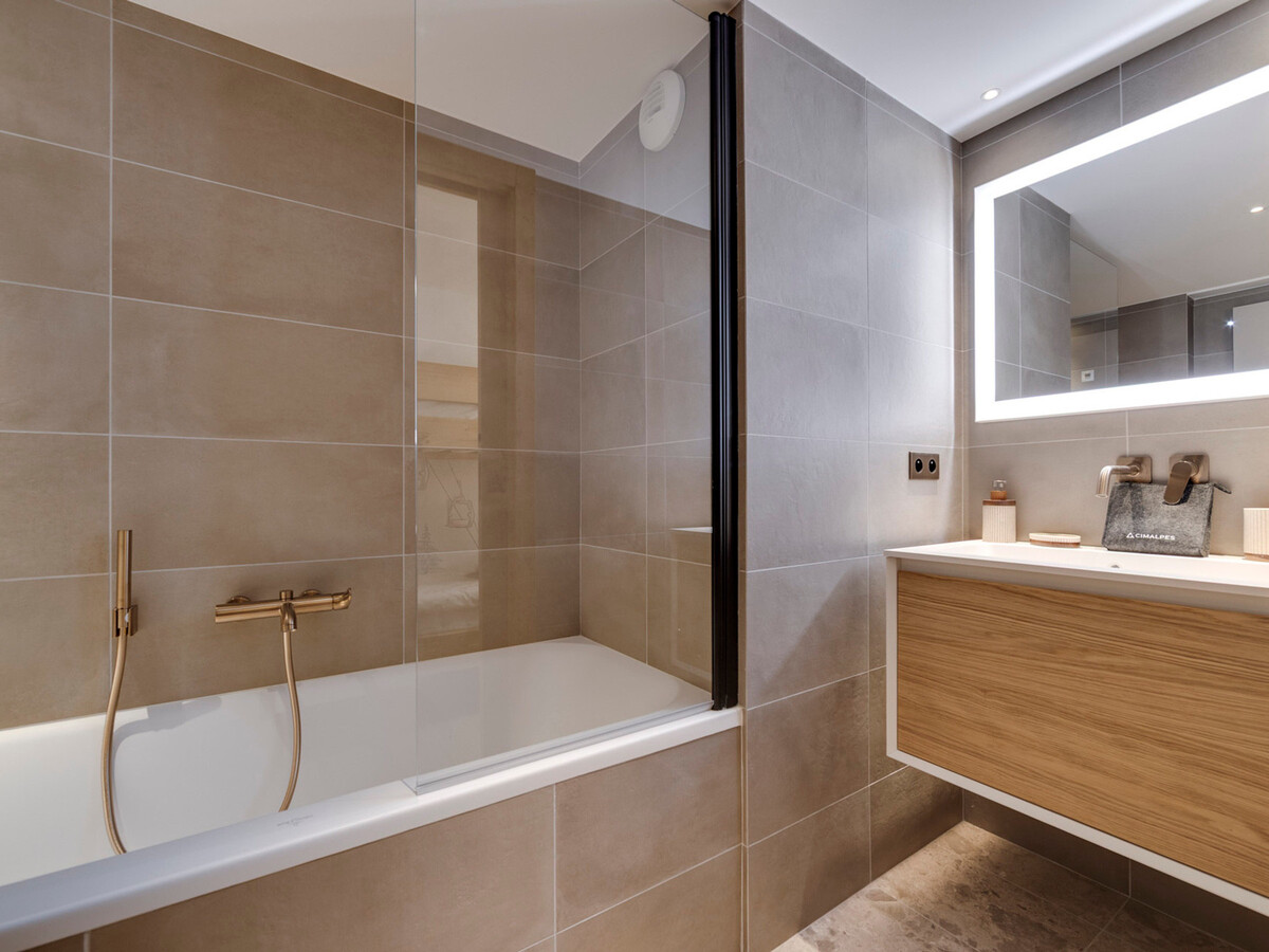 Duplex 101m² à Val-d'Isère, 3 chambres, parking couvert - Photo 11