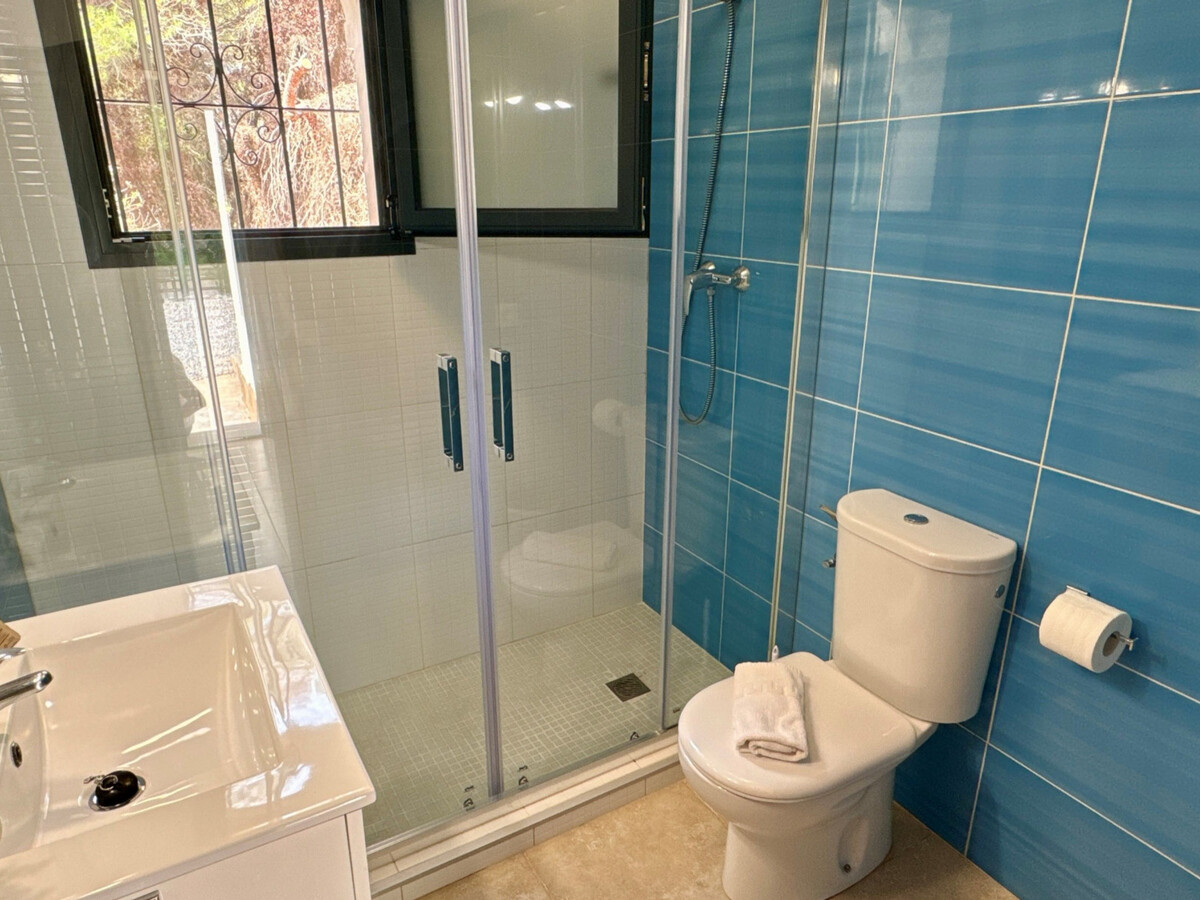 Villa Abeto à Xàbia : 2 chambres, piscine 8x4m, près d'Arenal - Photo 6