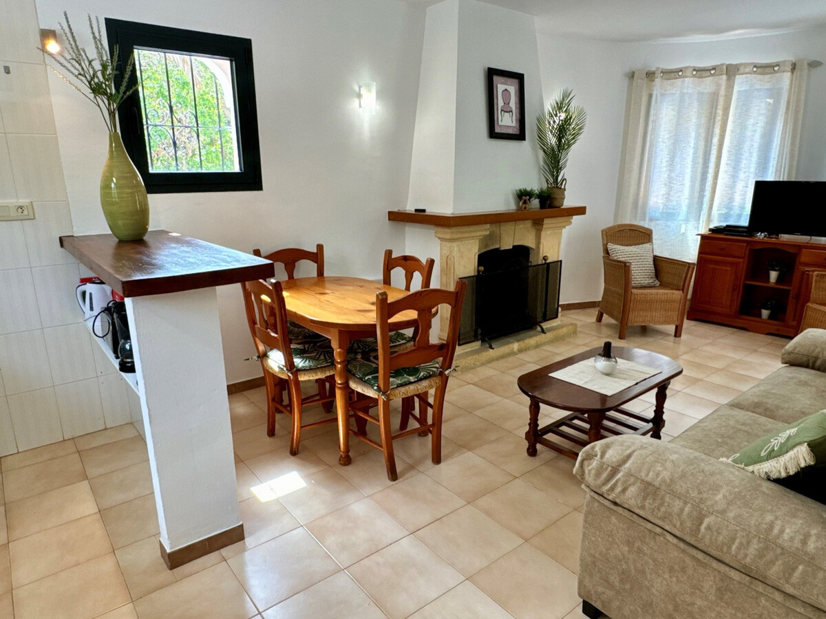 Villa Abeto à Xàbia : 2 chambres, piscine 8x4m, près d'Arenal - Photo 11
