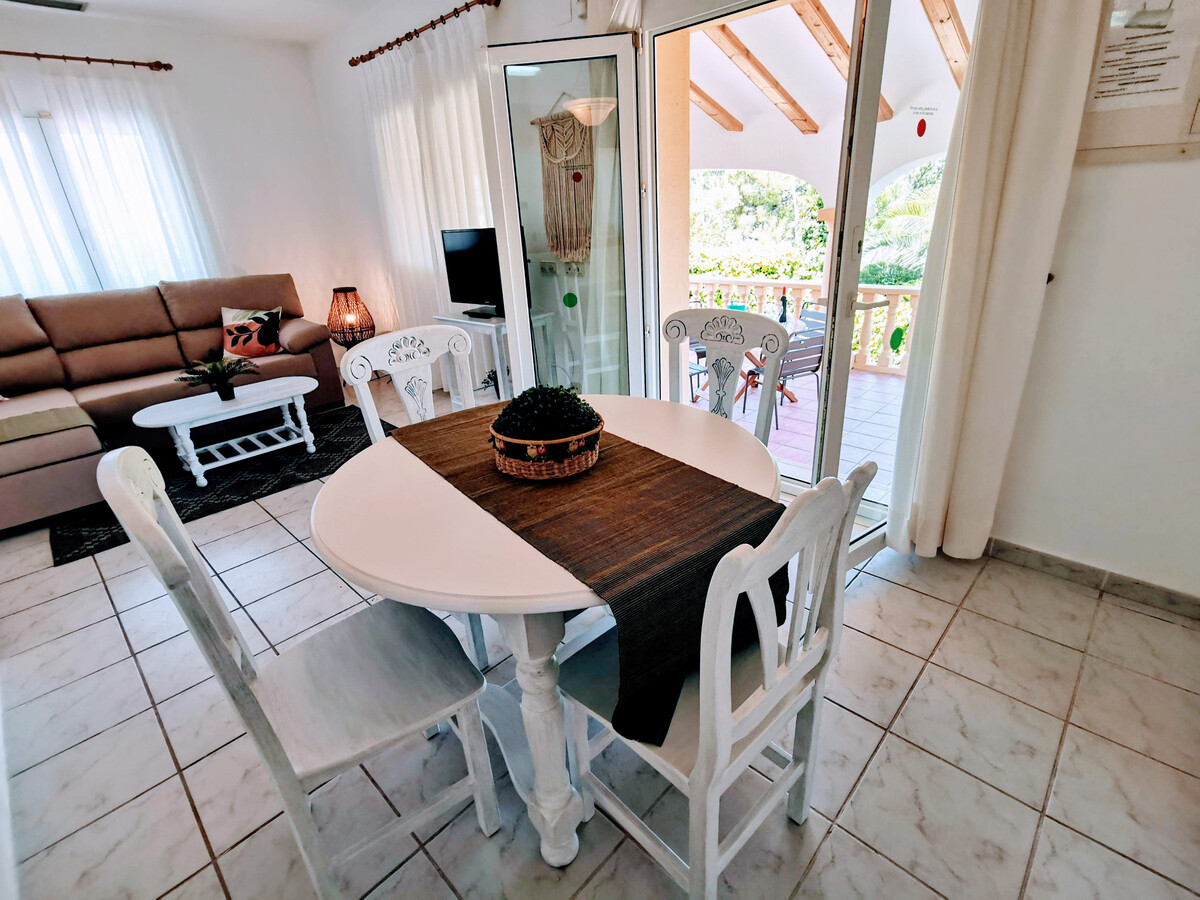 Villa Kiwi à Jávea : 2 chambres, piscine privée 8x4m - Photo 8