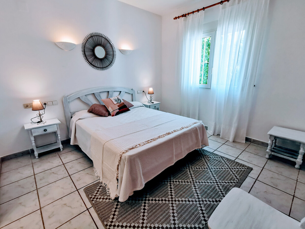 Villa Kiwi à Jávea : 2 chambres, piscine privée 8x4m - Photo 11
