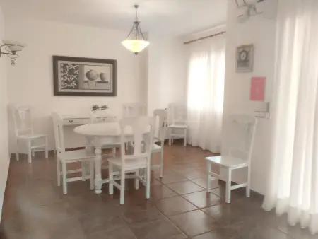 Location villa à Xàbia, Villa neuve à Javea pour 8 pers: Piscine privée, clim, parc pour enfants, proche nature