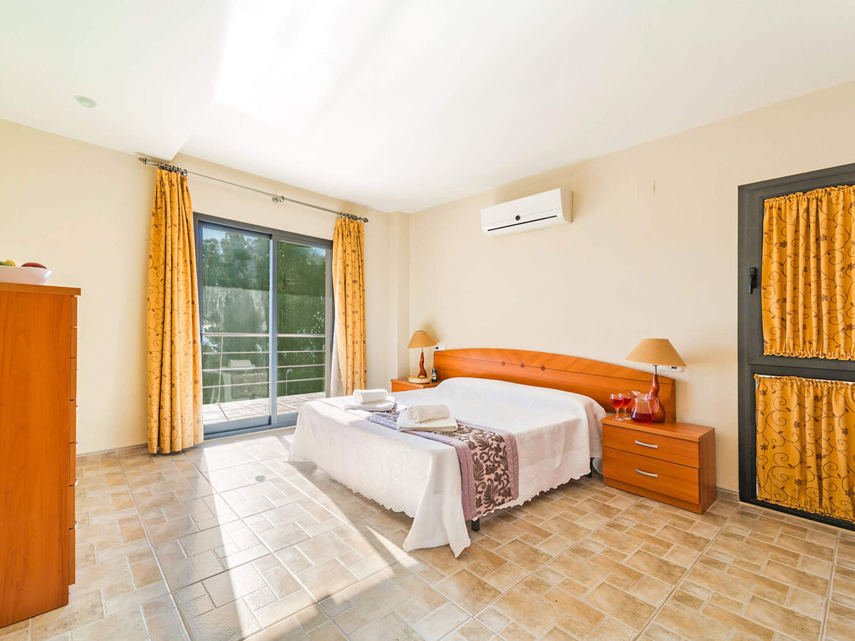 Villa Amanecer : 7 chambres, piscine 5x10m à 5 min de la plage - Photo 15