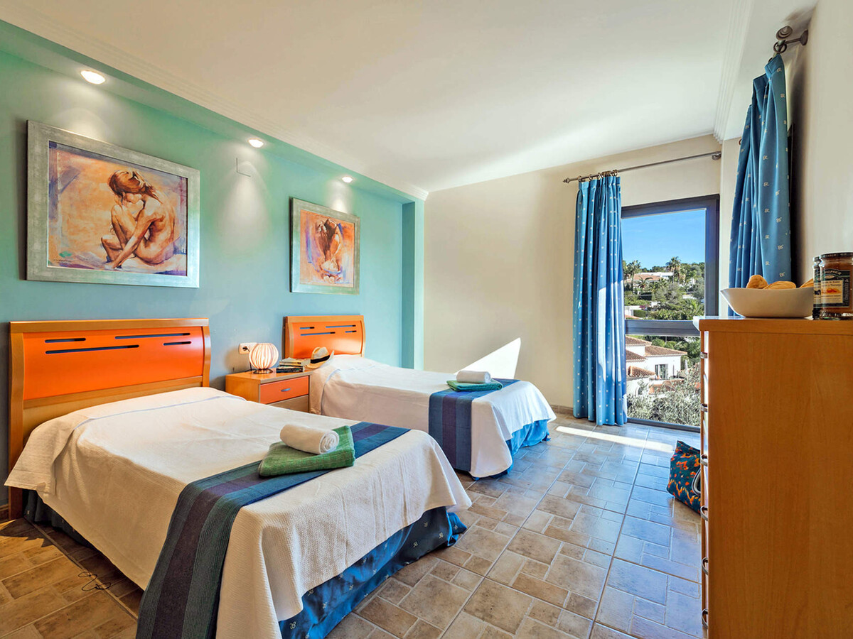 Villa Amanecer : 7 chambres, piscine 5x10m à 5 min de la plage - Photo 17