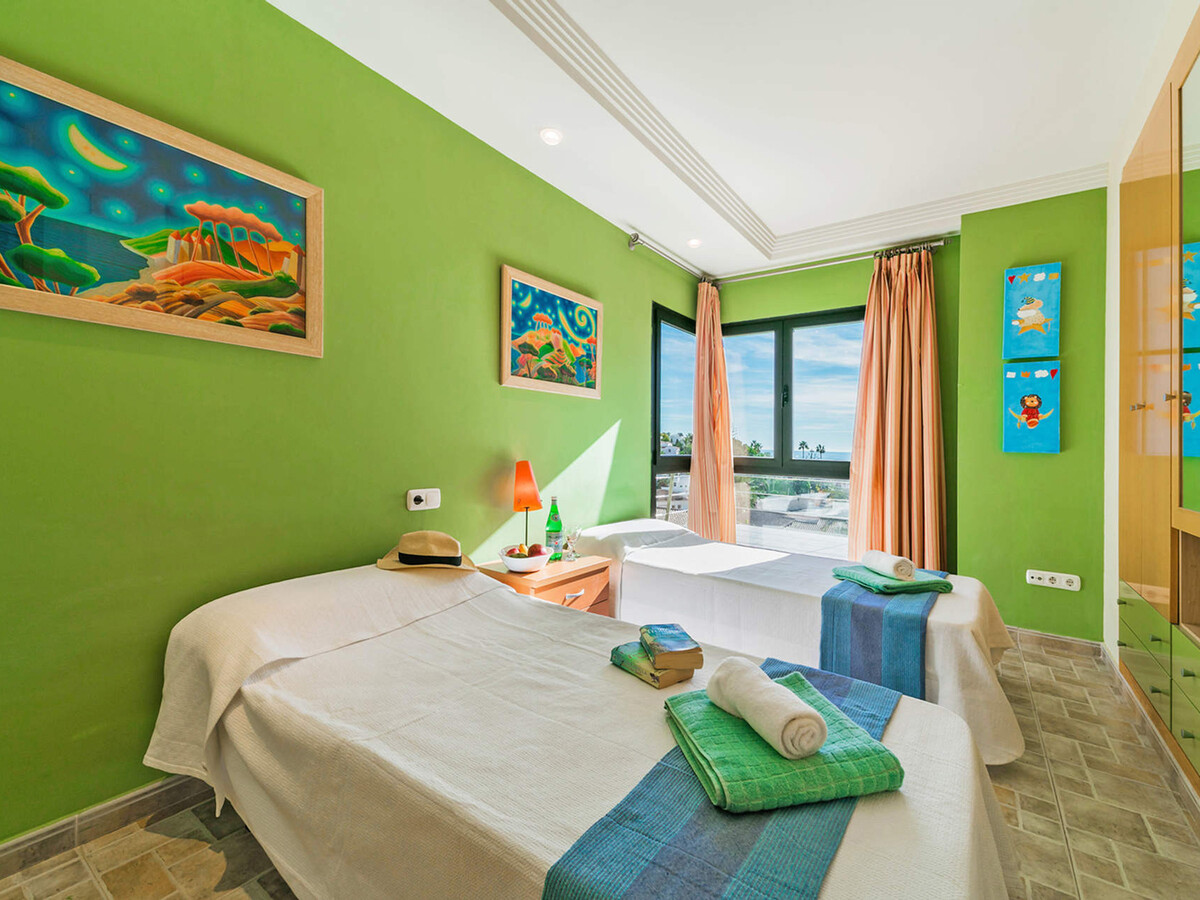 Villa Amanecer : 7 chambres, piscine 5x10m à 5 min de la plage - Photo 18
