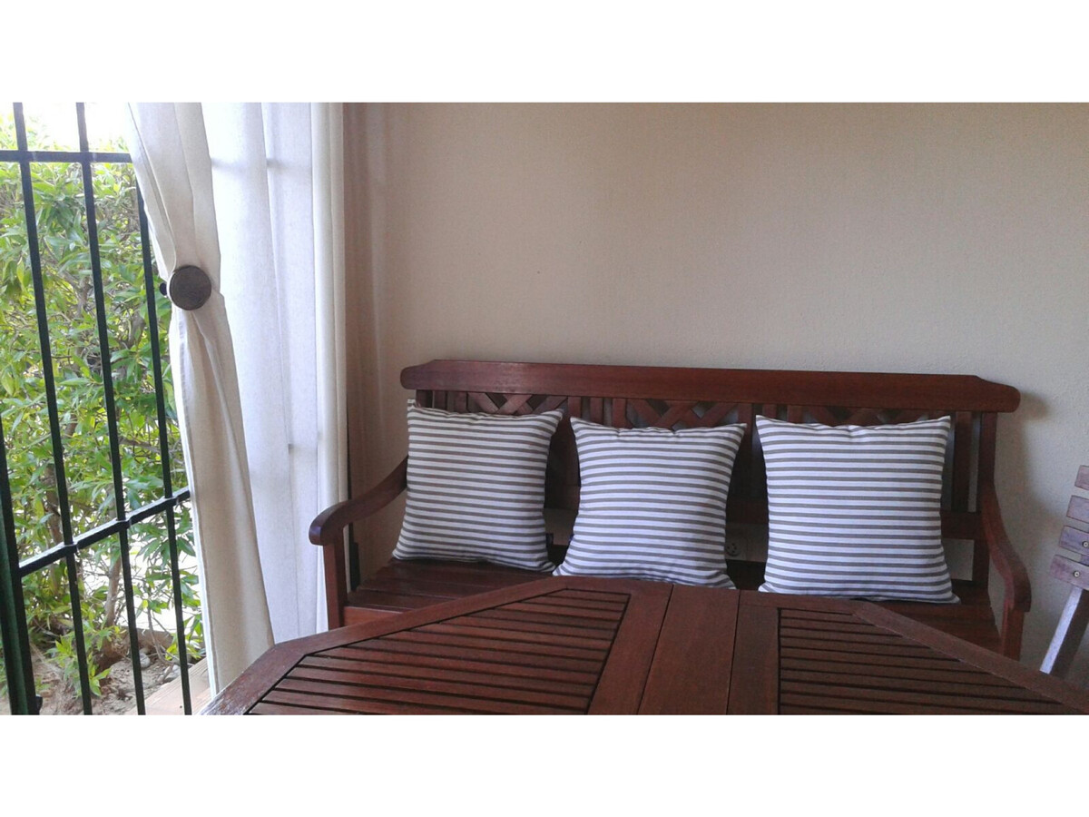 La Isla : appartement 1 chambre, jardin et piscine à Jávea - Photo 10