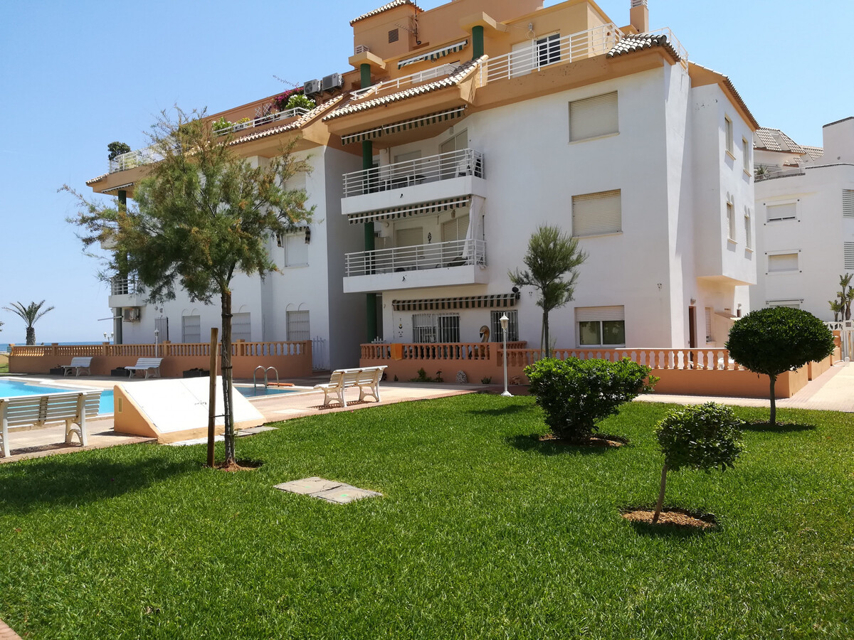 Appartement 1 chambre avec piscine en première ligne de plage à Dénia - Photo 5