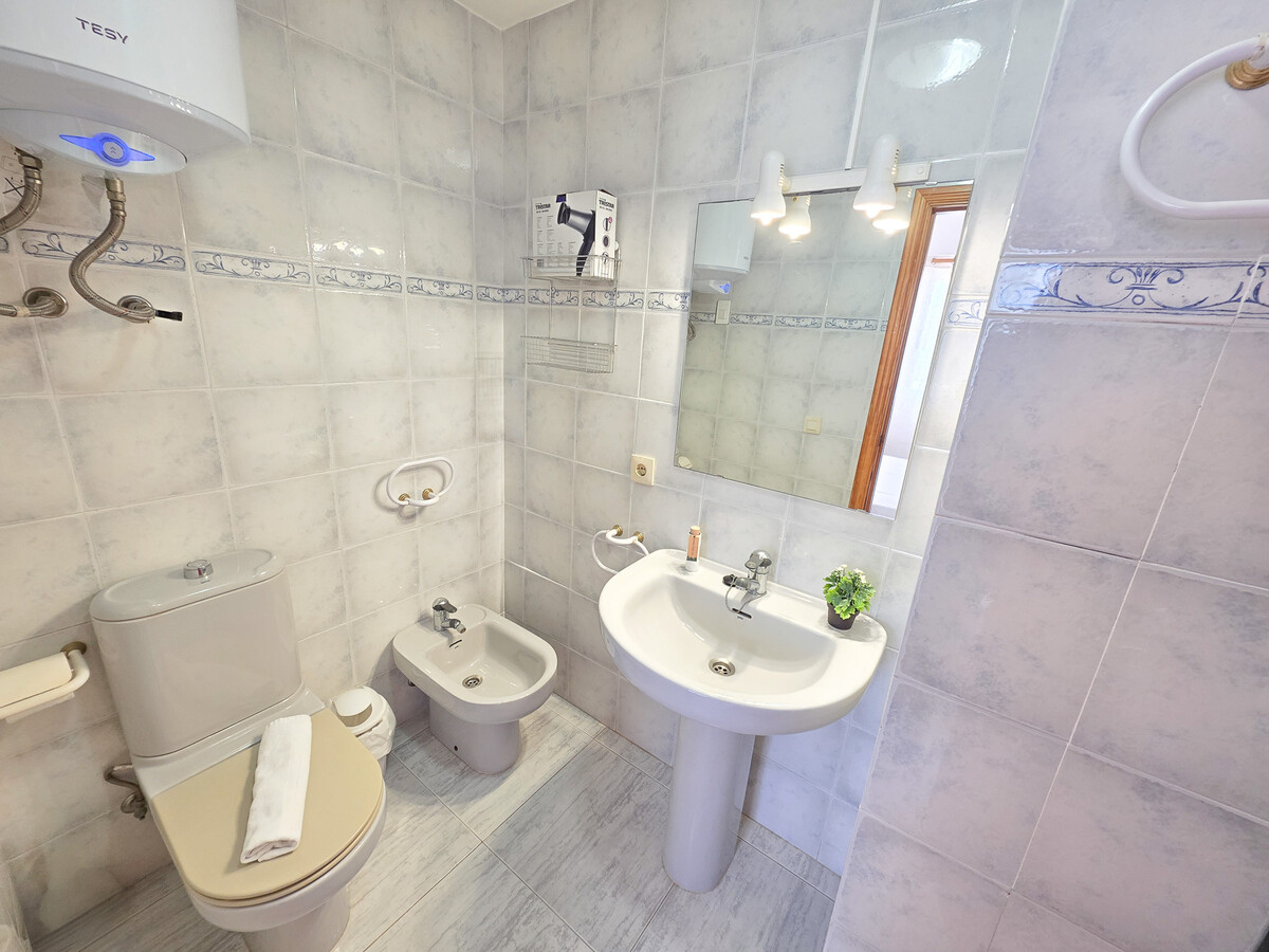 Appartement 1 chambre avec piscine en première ligne de plage à Dénia - Photo 14