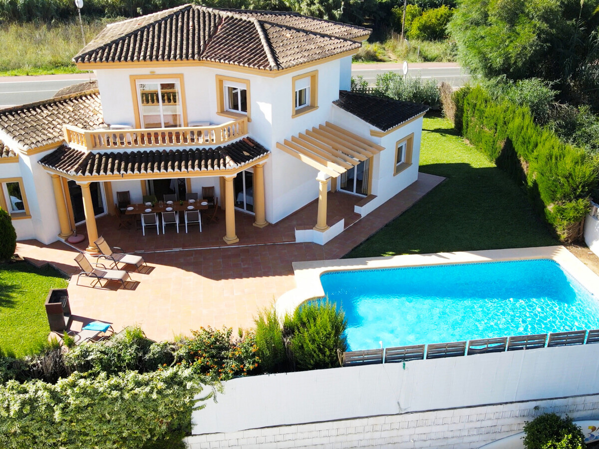 Villa Noguera – 4 chambres, piscine privée à 250 m de la plage - Photo 3