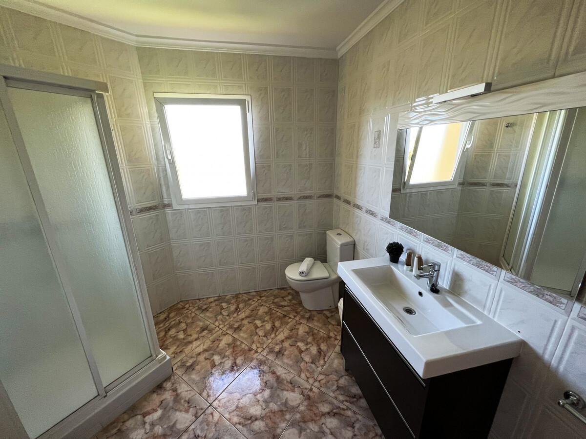 Villa Noguera – 4 chambres, piscine privée à 250 m de la plage - Photo 16