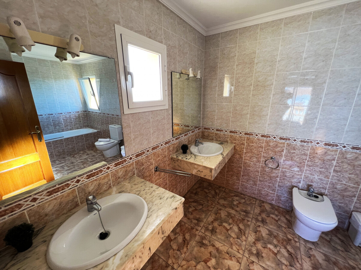 Villa Noguera – 4 chambres, piscine privée à 250 m de la plage - Photo 20