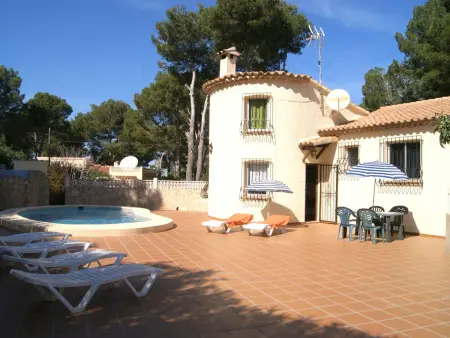 Location villa à Denia, Villa pour 6 à Dénia avec piscine privée, proche plage et nature