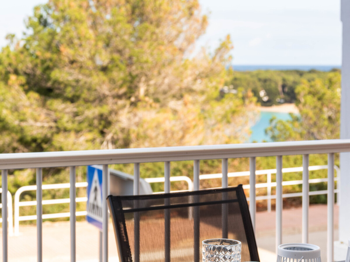 Appartement neuf avec terrasse face mer à Arenal d'en Castell - Photo 9