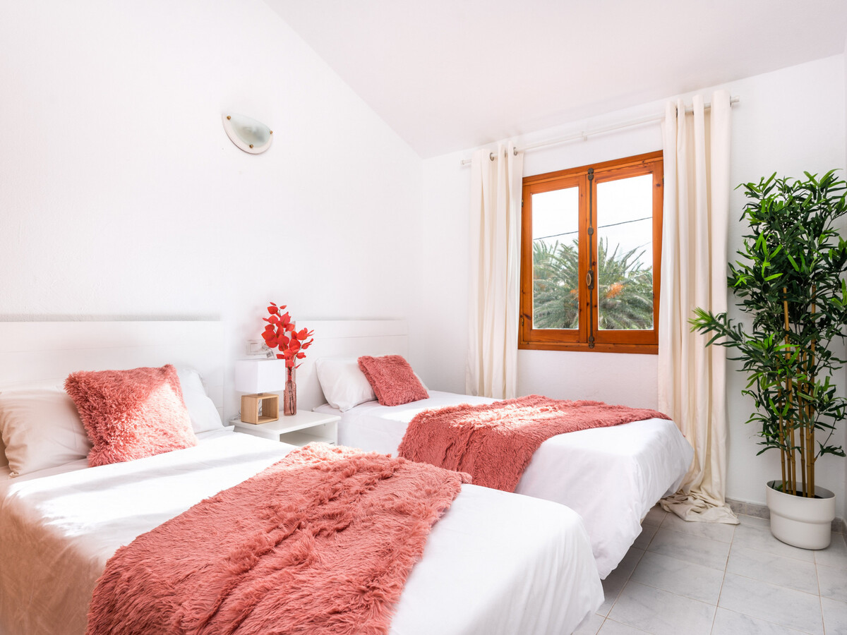 Appartement 60 m² Cala Blanca, jardin, piscine et parking - Photo 11
