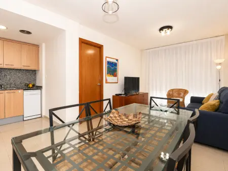 Appartement 2 chambres Roses, 50 m plage, piscine : photo 10