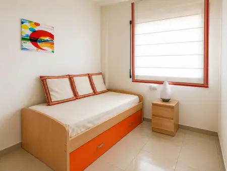 Appartement 2 chambres Roses, 50 m plage, piscine : photo 15