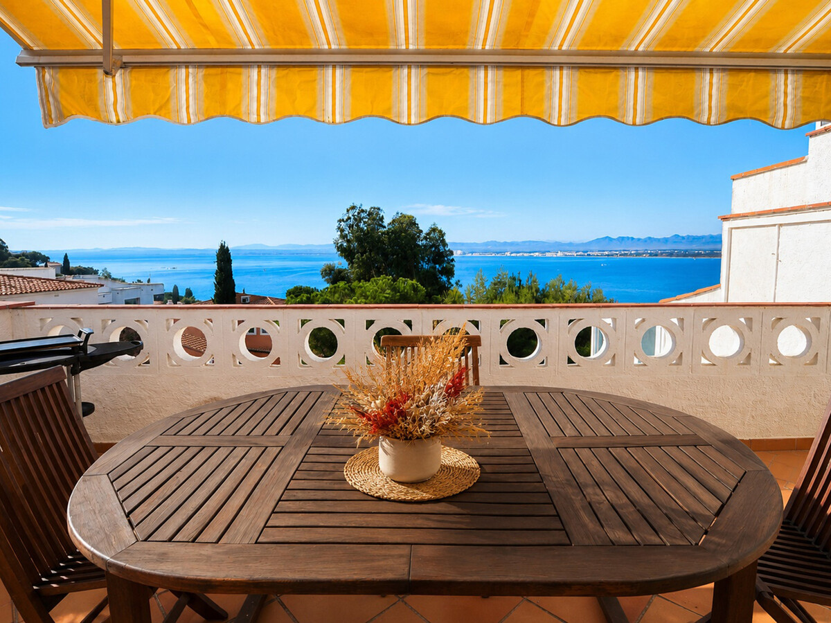 Appartement 47 m² vue mer, terrasse et piscine à Roses - Photo 4