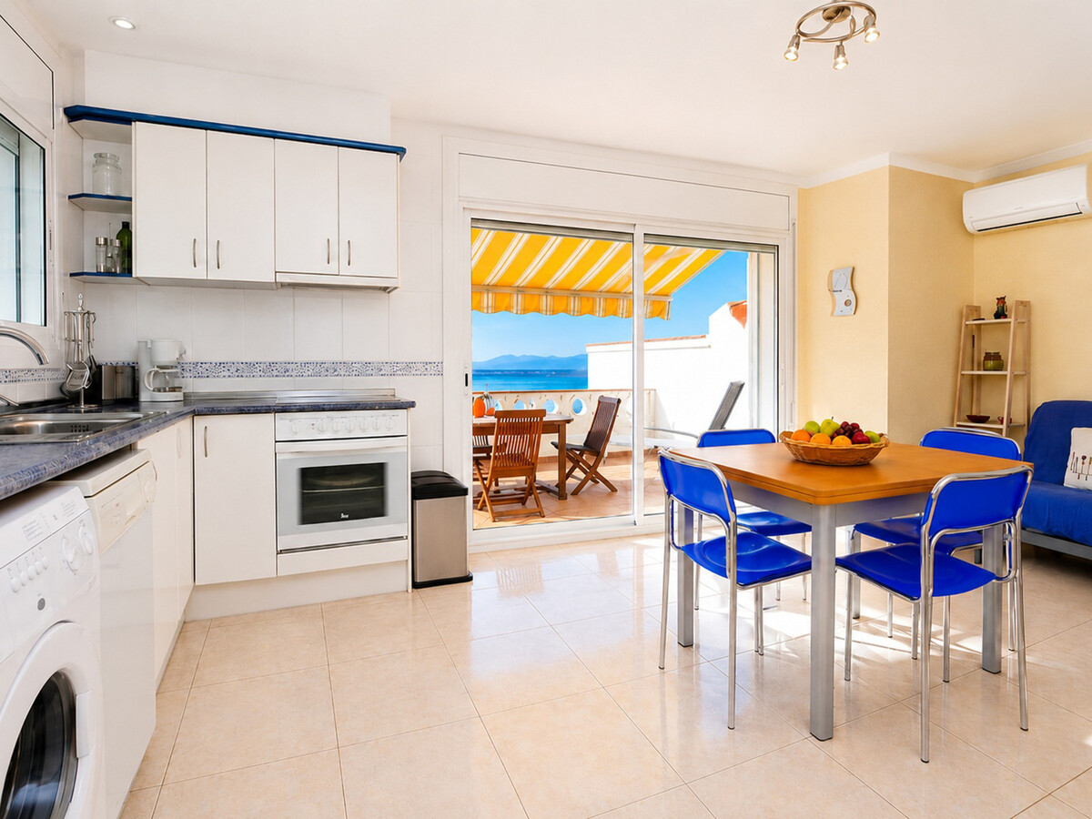 Appartement 47 m² vue mer, terrasse et piscine à Roses - Photo 10