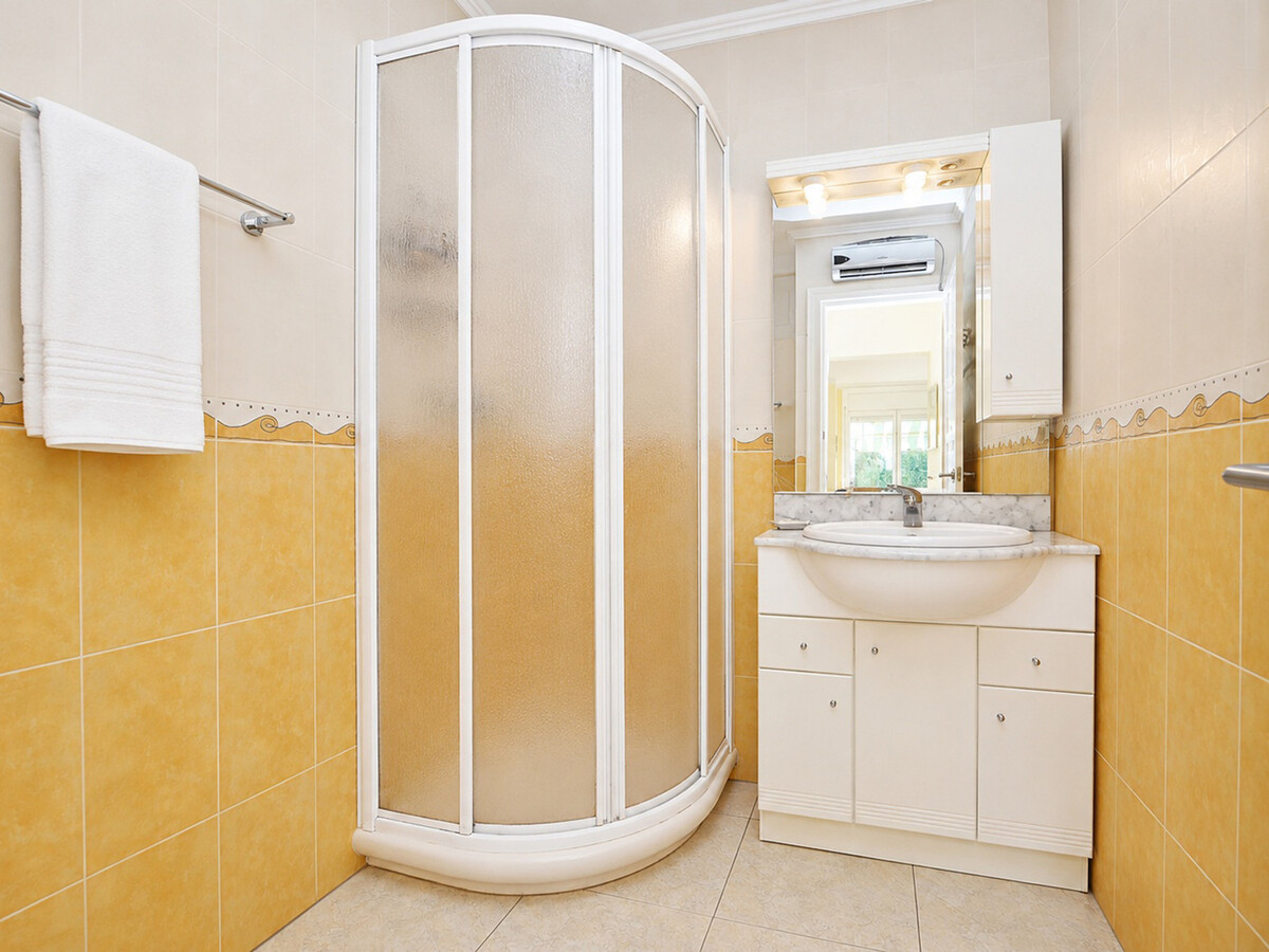 Appartement 47 m² vue mer, terrasse et piscine à Roses - Photo 16
