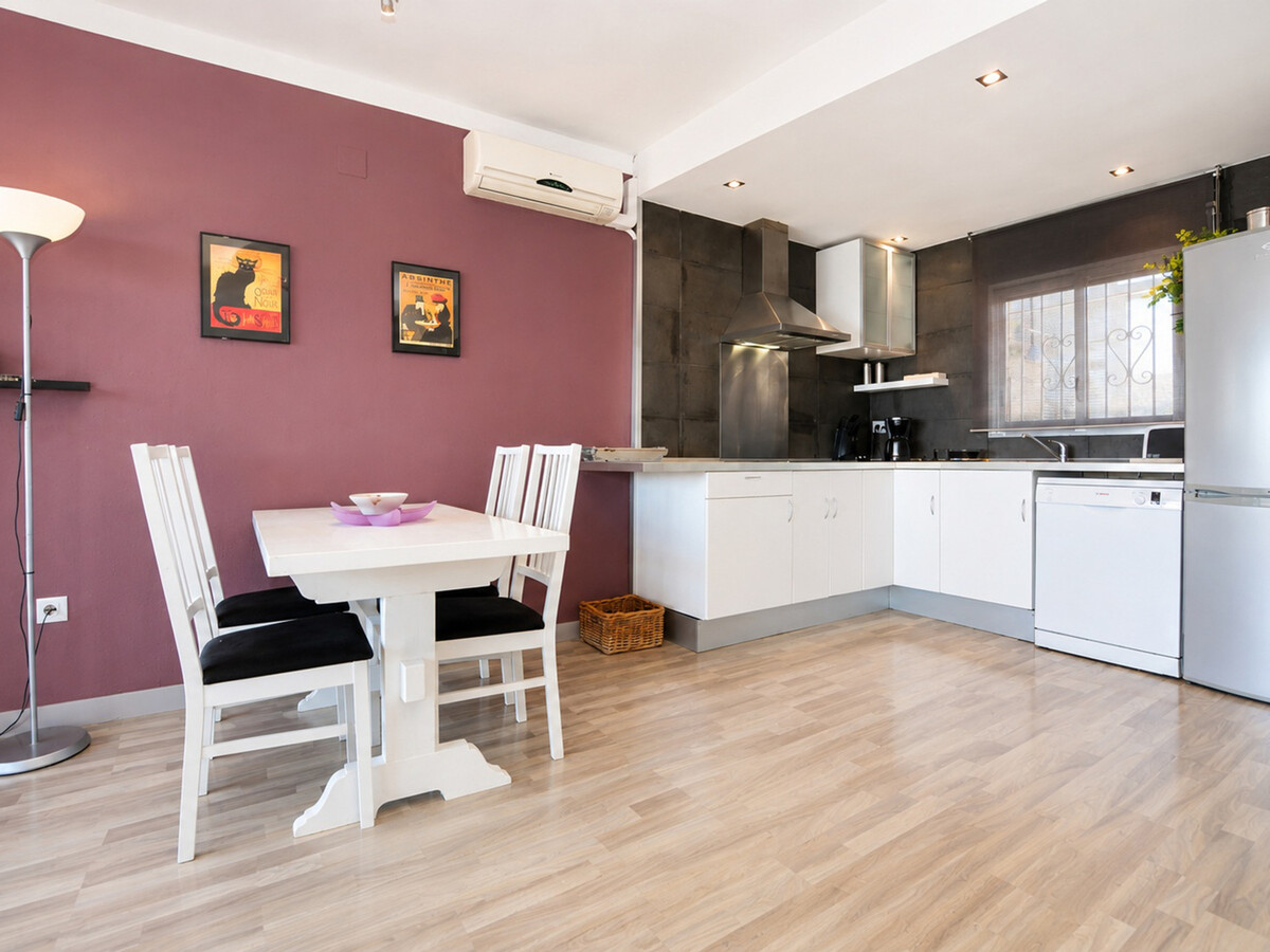 Appartement 75 m² vue mer et montagne à Roses - Photo 10