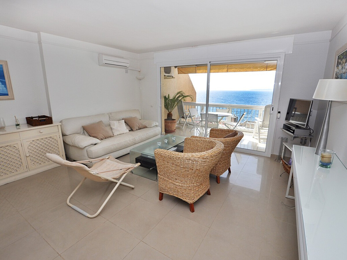 Appartement 80m² front de mer, piscine & parking à Roses - Photo 4