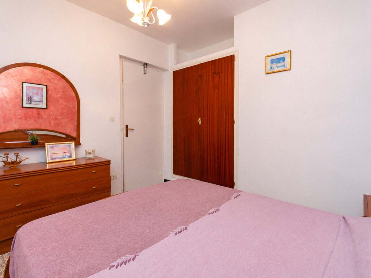 Appartement 45 m² lumineux, piscine 18x6 m, Roses - Photo 10