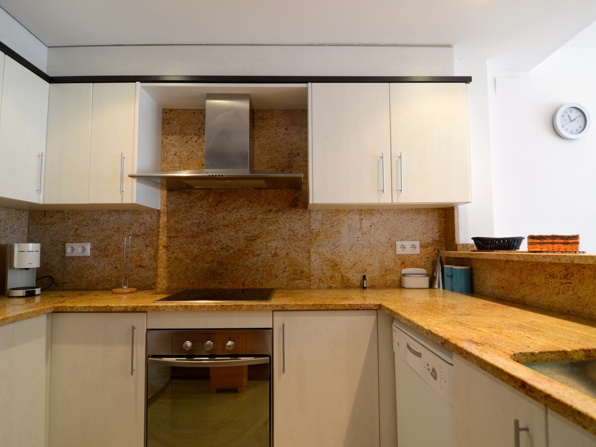 Appartement 3 chambres avec cuisine équipée à L'Escala - Photo 9