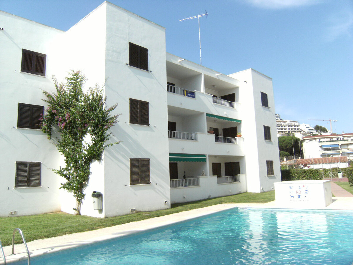 Appartement 6 pers. à L'Escala, piscine à 150 m de la plage - Photo 13