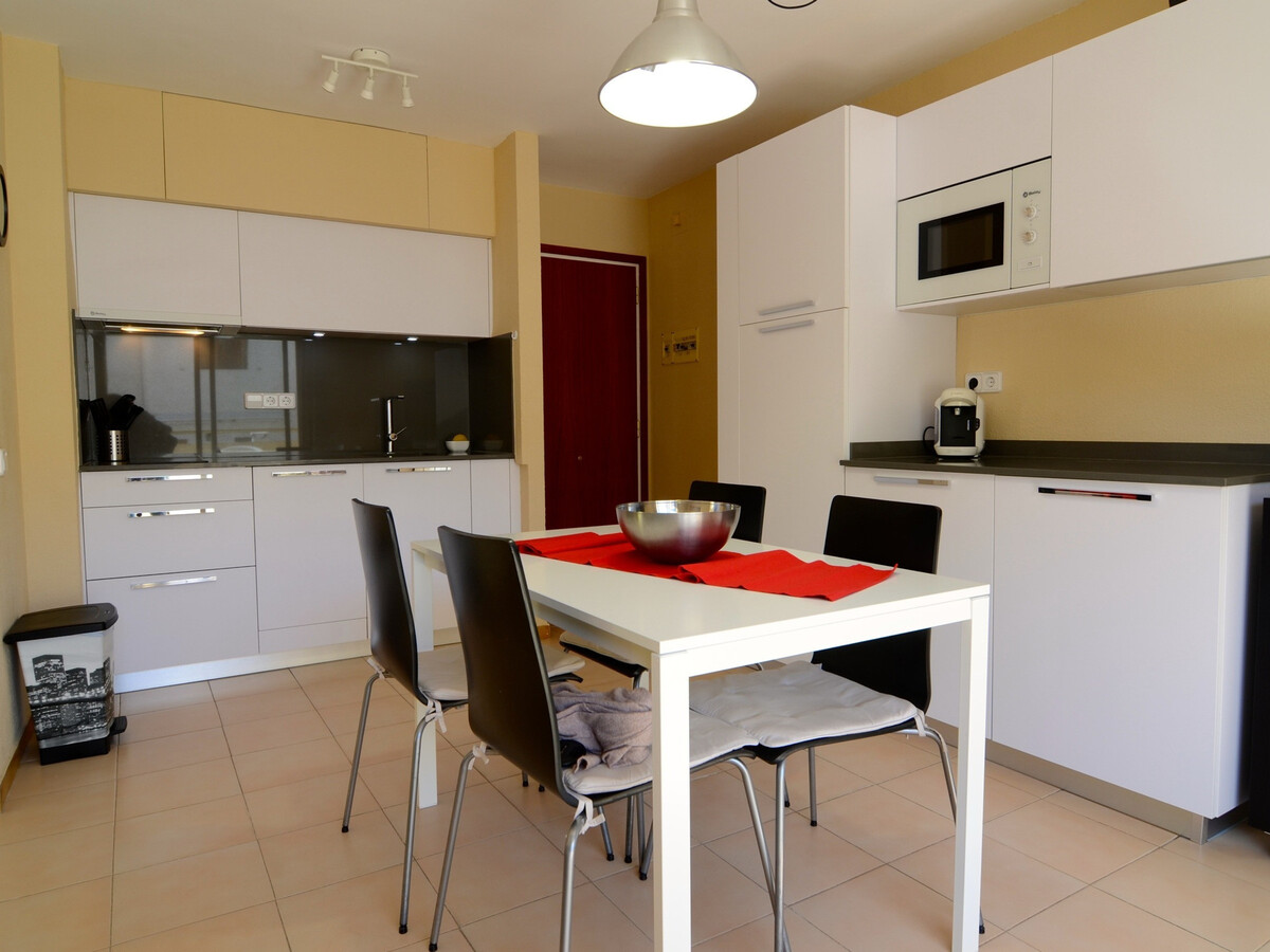 Appartement 2 chambres L'Escala, piscine & parking - Photo 3