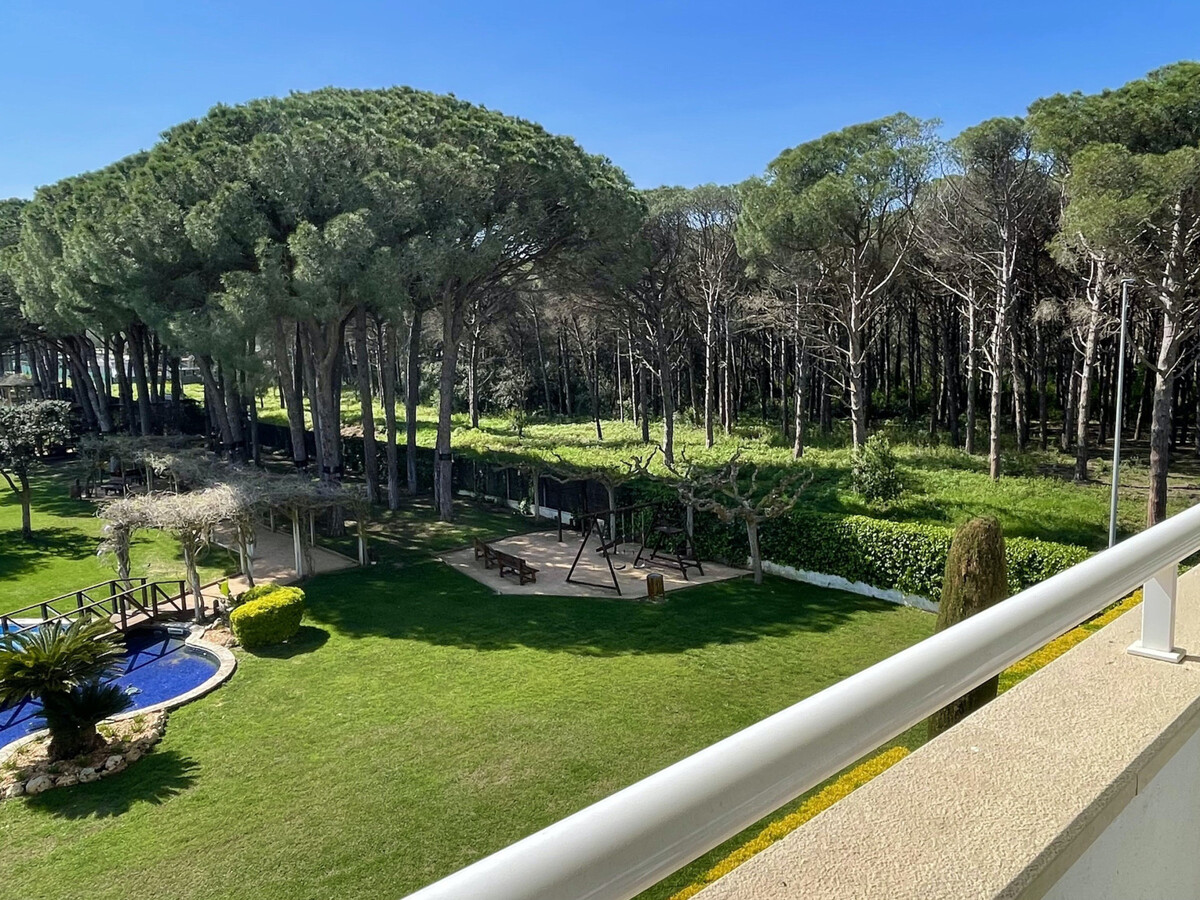 Green Mar : Appartement 2 chambres, piscines et parking à Pals - Photo 7
