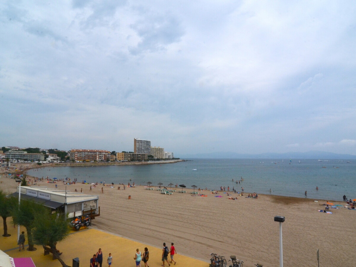 Appartement 3 chambres climatisé près de la mer à L'Escala - Photo 2