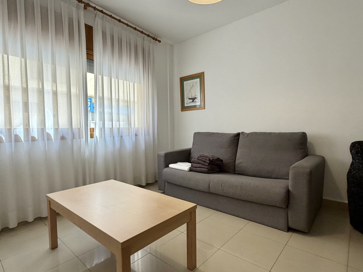 Appartement 2 chambres à L'Escala, piscine et parking - Photo 2