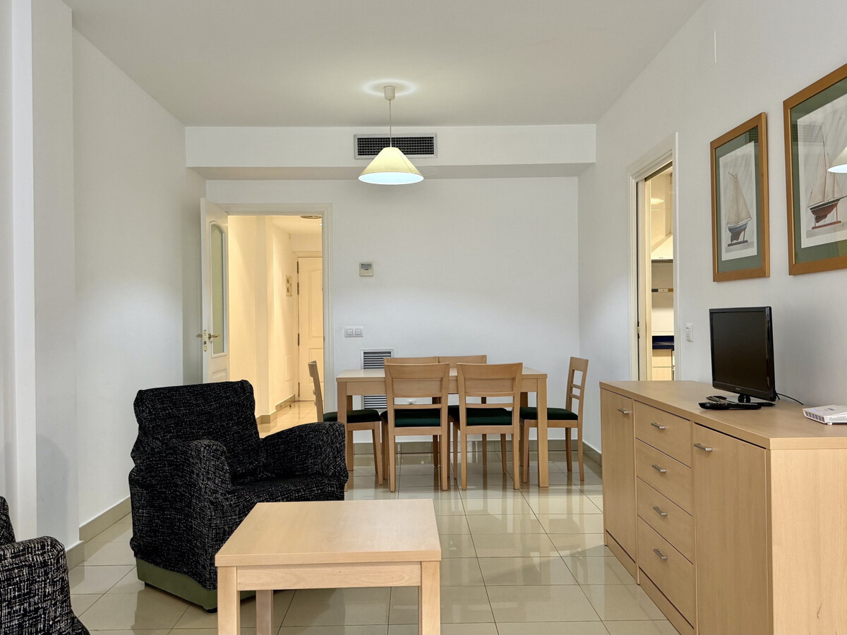 Appartement 2 chambres à L'Escala, piscine et parking - Photo 15