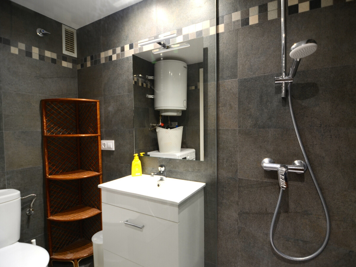 Appartement 2 chambres, jardin privé et piscine à Pals - Photo 24