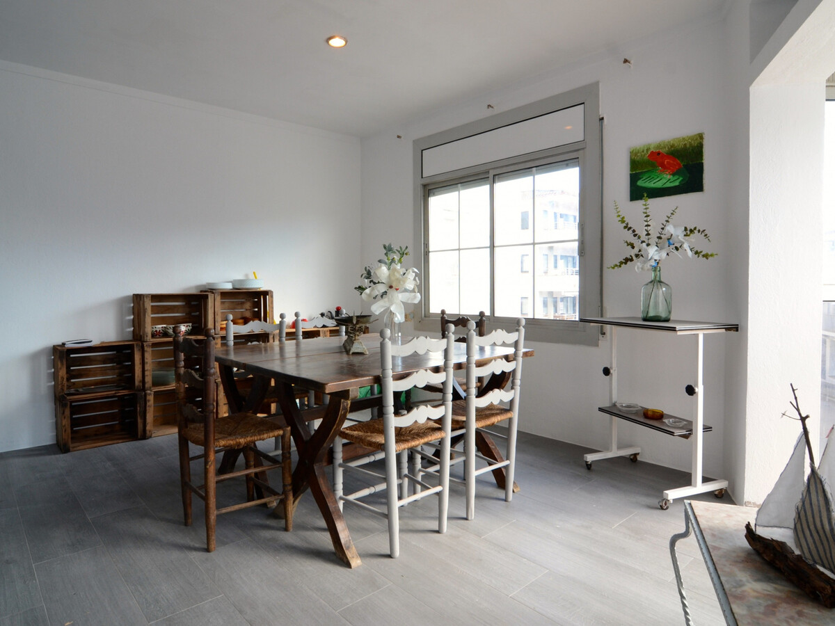 Appartement 6 pers. à L'Escala, cuisine aménagée et climatisation - Photo 5