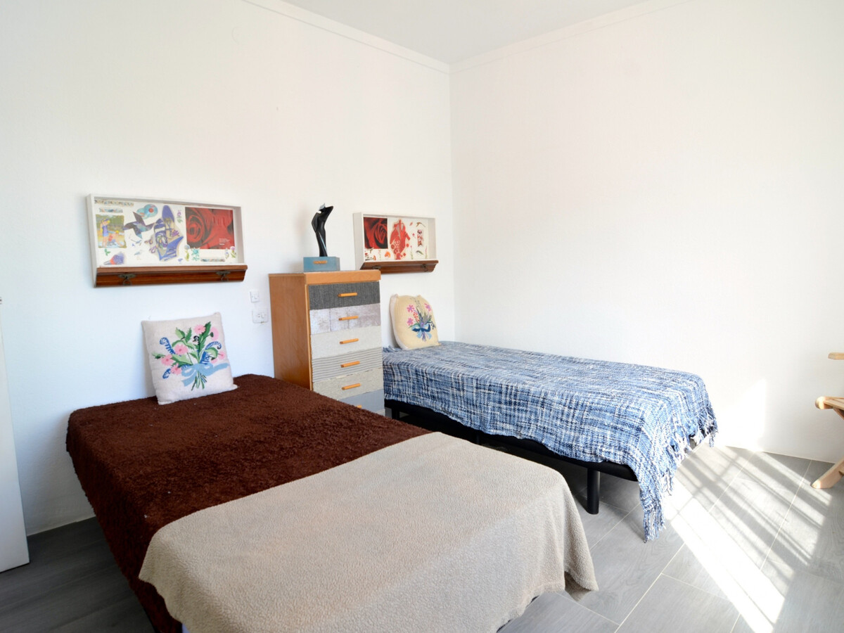 Appartement 6 pers. à L'Escala, cuisine aménagée et climatisation - Photo 15