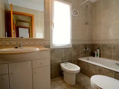 Appartement confortable pour 8 avec piscine à L'Escala - Photo 8