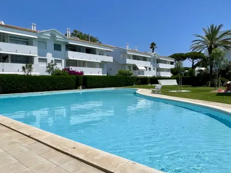 Green Club : appartement rez-de-chaussée, jardin et piscine à Pals : photo 4