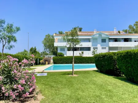 Green Club : appartement rez-de-chaussée, jardin et piscine à Pals : photo 6