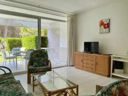 Green Club : appartement rez-de-chaussée, jardin et piscine à Pals : photo 14