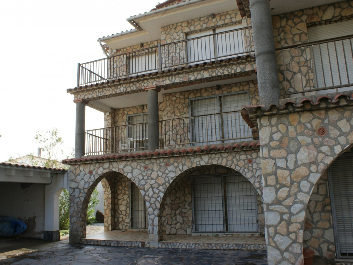 Appartement 6 personnes L'Escala, 150 m plage, animaux OK - Photo 3
