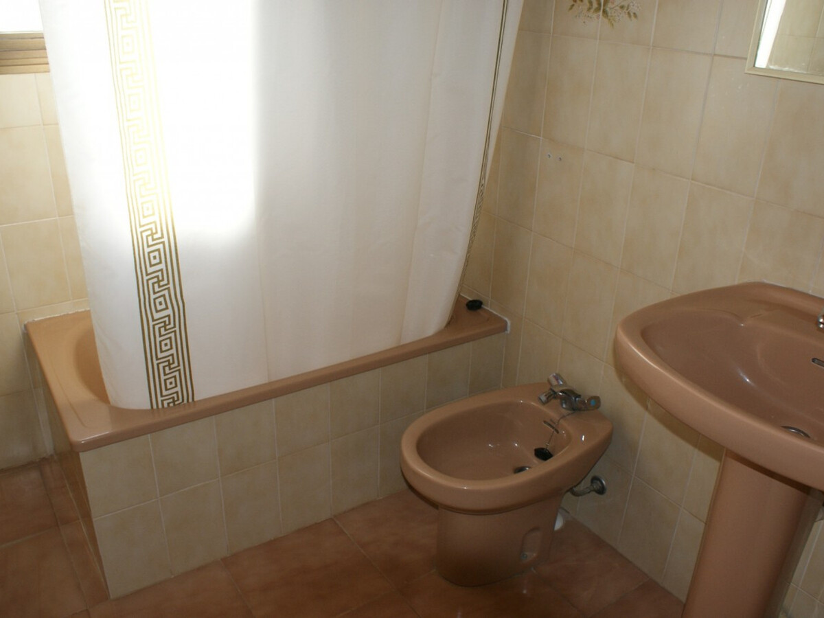 Appartement 6 personnes L'Escala, 150 m plage, animaux OK - Photo 9