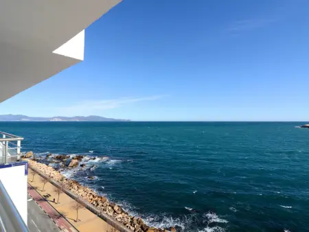 Appartement vue mer première ligne, piscine L'Escala : photo 16
